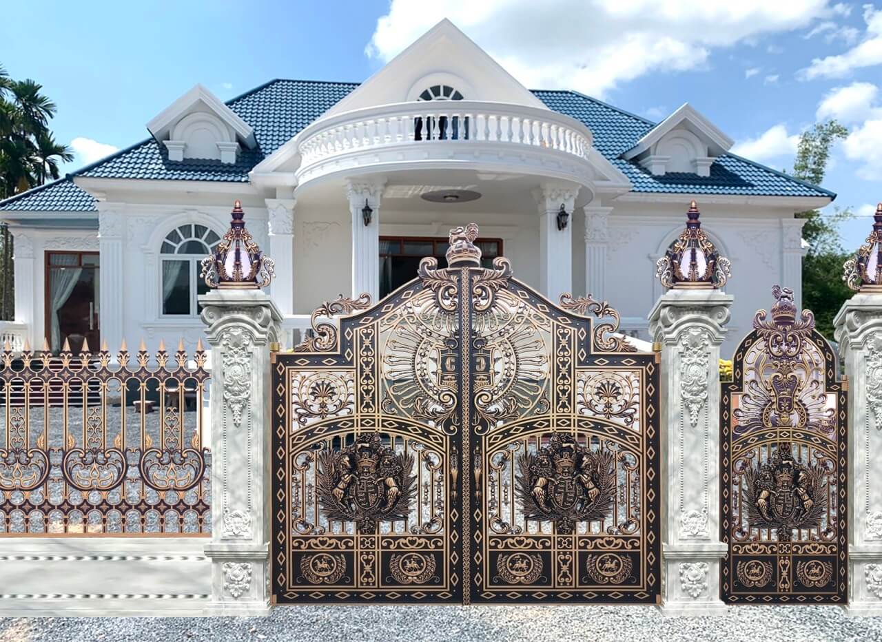 Thiết kế cổng biệt thự sắt hộp, gỗ, inox theo yêu cầu - Golden Việt